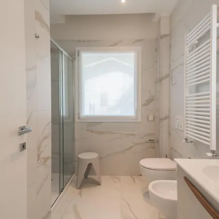 Caterina - View Terrace And Garden By Rent Apartment