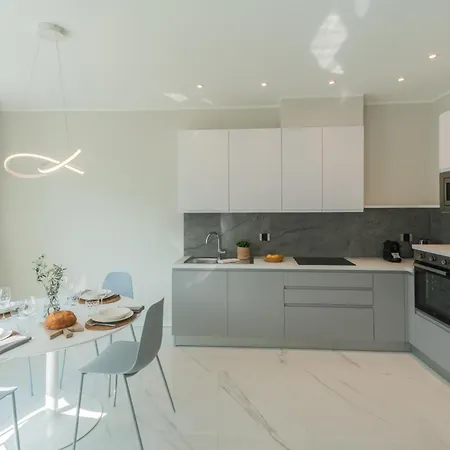 Caterina - View Terrace And Garden By Rent *