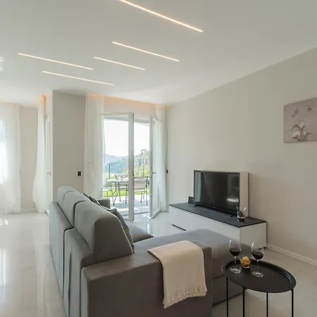 Caterina - View Terrace And Garden By Rent