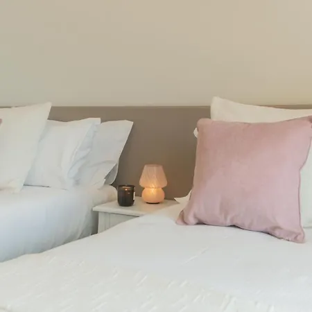 Apartment Caterina - View Terrace And Garden By Rent Moltrasio